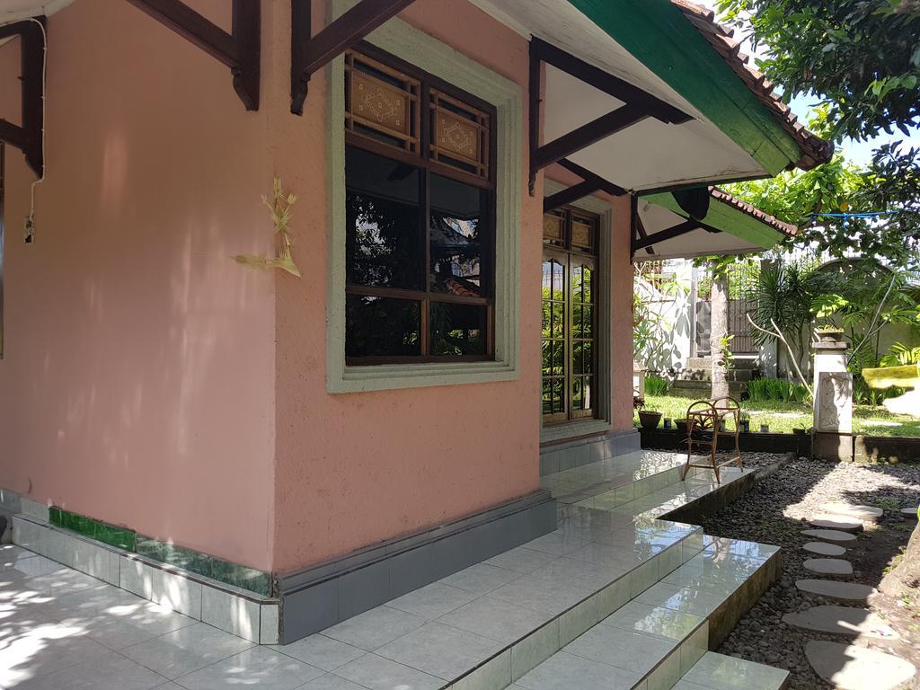 Villa Bale Seni マタラム エクステリア 写真