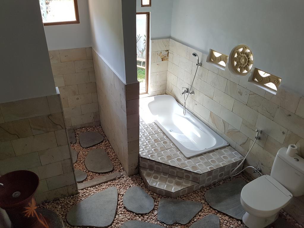 Villa Bale Seni マタラム エクステリア 写真