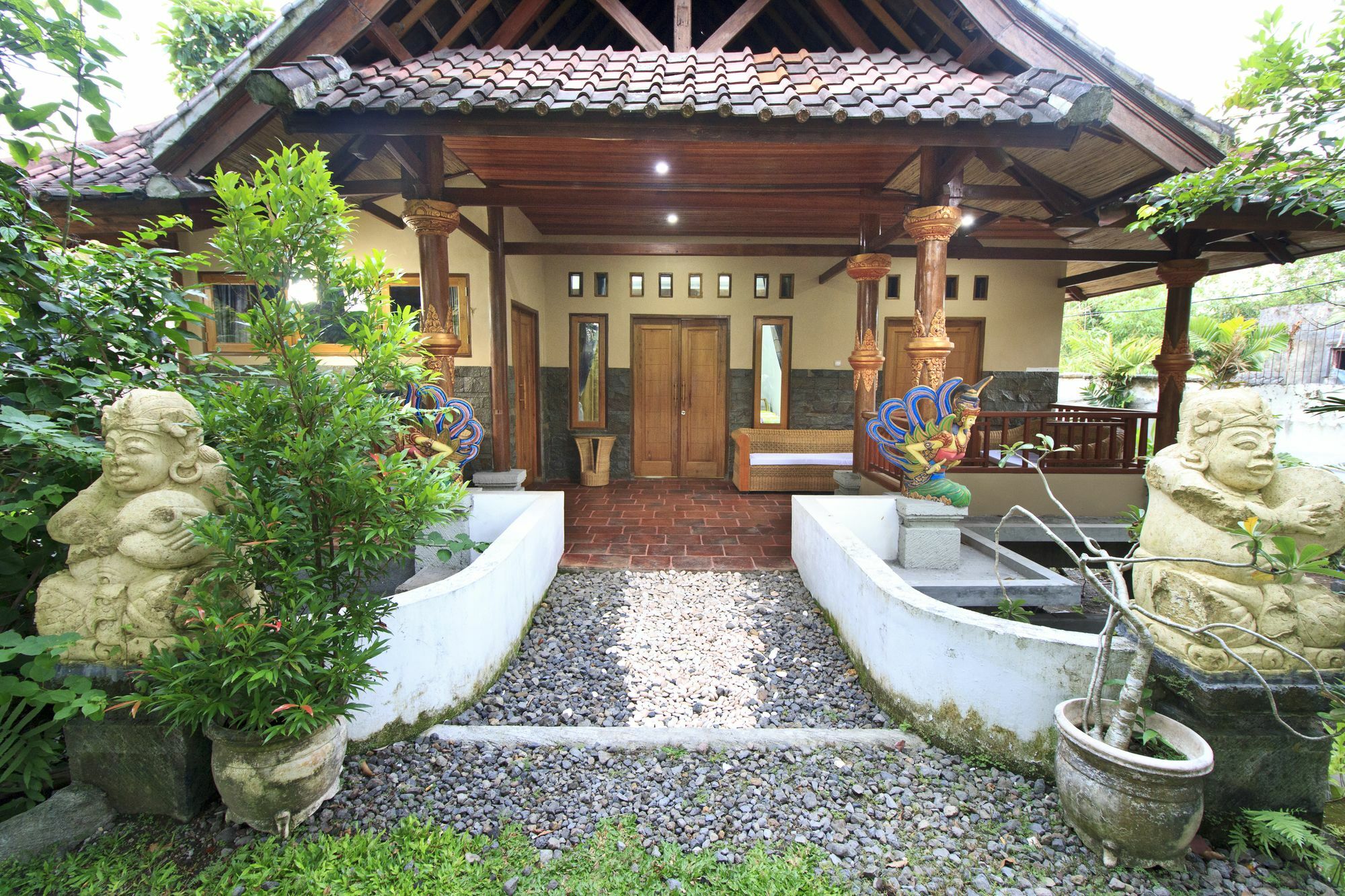 Villa Bale Seni マタラム エクステリア 写真